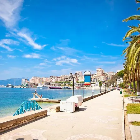 Johnny's * Sarandë